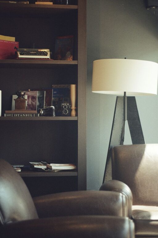 Simple Steps to Create a Cozy Reading Nook in Any Room